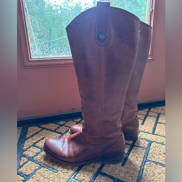 Frye 77167 Melissa button boots, size 6.5 - Picture 10 of 11